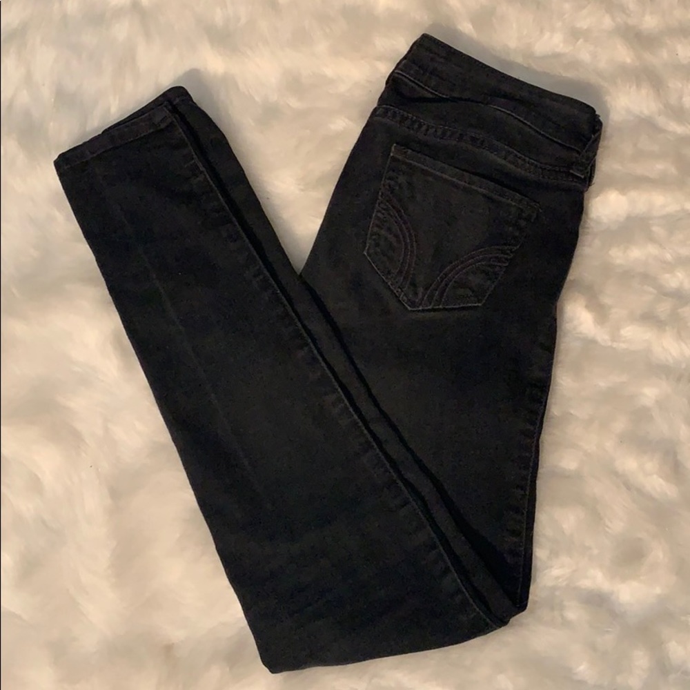 Hollister black skinny jeans